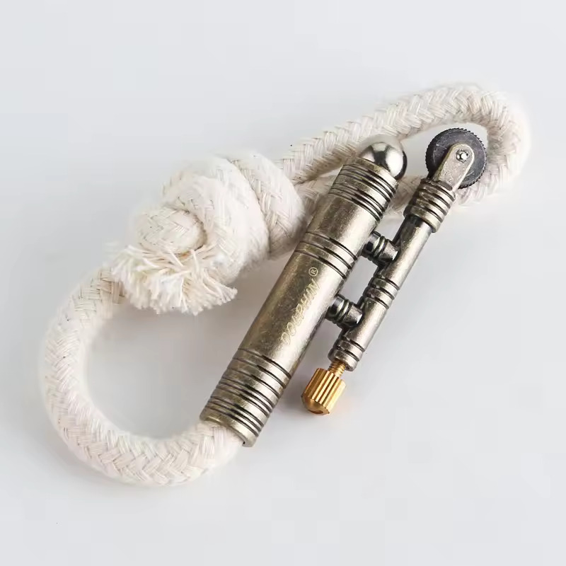 Bronze Rope Lighter