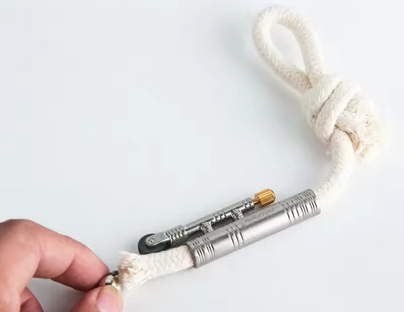 Bronze Rope Lighter